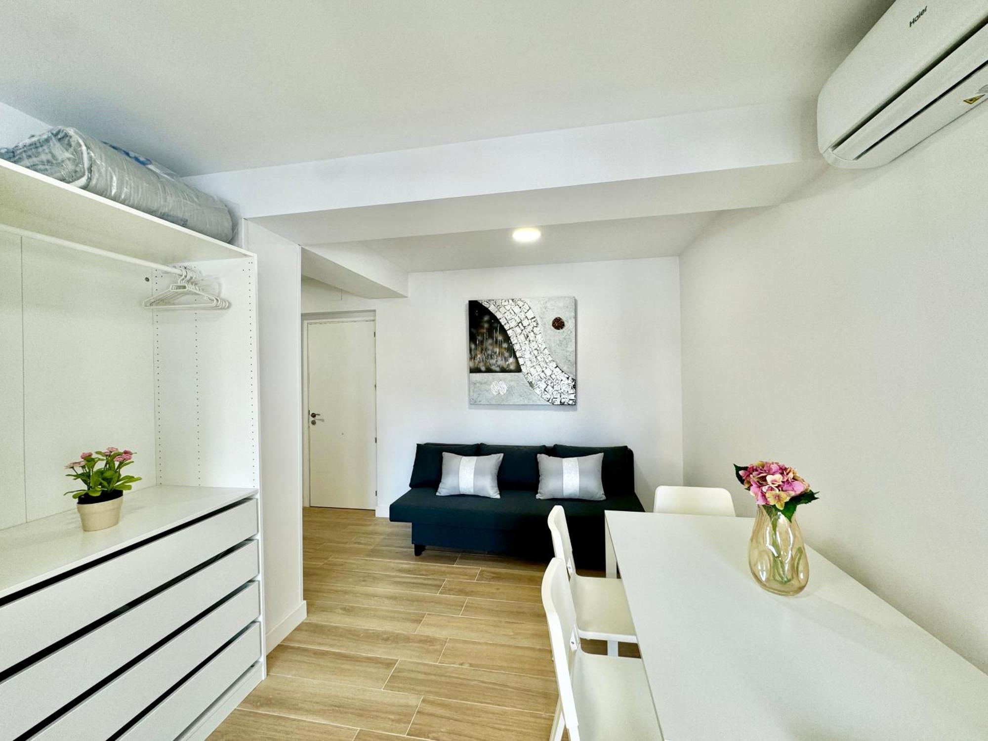 Amazing Seaside Studio By Eaw Homes Μαρμπέλλα Εξωτερικό φωτογραφία